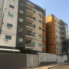 Excelente apto no centro Foz. Ótima localização