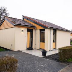 Wellness Bungalow with whirlpool and sauna