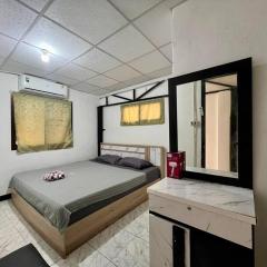 TheCube#Private#Aircon#Cheap#Cozy@city