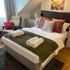 Luxury Room in Surbiton, easy acess to central London