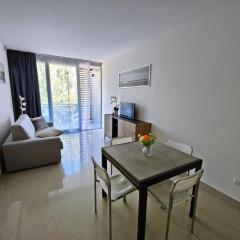 Apartment Mare45 - 10 minutes walk from the beach - included parking, umbrella and sun-beds