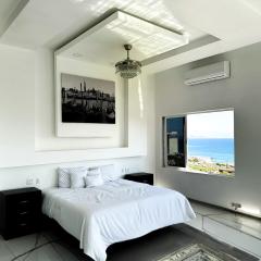 Luxury Suite in Calafia km.38