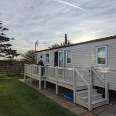 2 Bedroom Pet free caravan and decking free WiFi