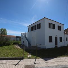 Ria de Aveiro White House