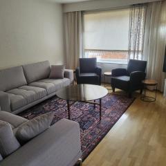 Apartment 136 m2 with 3 bedrooms and 2 livingrooms, 2 floors, walking distance to all amenities