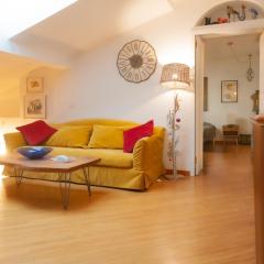 Quite and lovely attic - Paolo Sarpi 8 - Central location