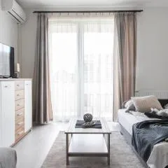 Corvin Gem Apartment with PARKING
