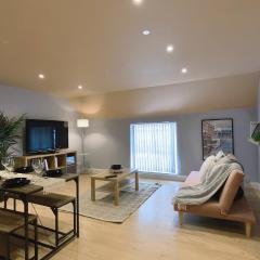 Chic Central Birmingham Jewellery Quarter Apartment With Free Wifi, Parking and Keyless Access, 4 beds