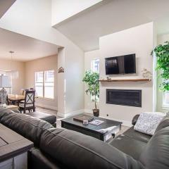 Brand New 4bd Modern Home in Leadville