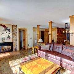 New Listing - Slopeside condo with Private Hot Tub