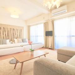 Earls Court - Spacious & Relaxing just 4 blocks to Peace Park