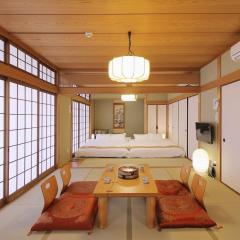 Hanagin by b hotel - 3 Bedroom Japanese apartment for 11 people 201