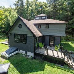 Berkshire Vacation Rentals: Spacious & Serene Berkshires Retreat In The Woods