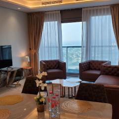 Paramount 3 BR with burj and sea view