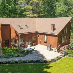 Sebago Pine Lodge +Bonus Yurt!