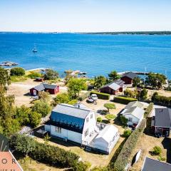 Nice house with a panoramic view of the sea on beautiful Hasslo outside Karlskrona