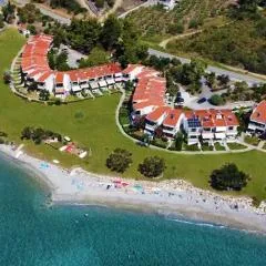 Beachfront Charming Maisonette