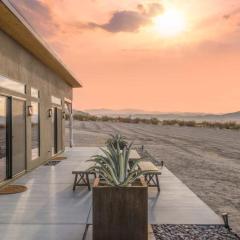 Estrella Perdida - Joshua Tree Off-Grid Soaking Tub
