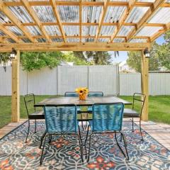 Eclectic Beauty, Heart of Downtown St Aug