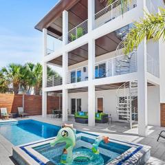 Ocean Views Sunrises and Sunsets Sparkling Pool and Spa Steps to Sand