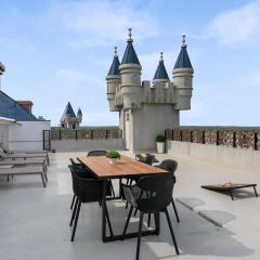 Extravagant 3 Level Penthouse at The Grand Castle
