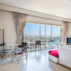 C096-Apt overlooking the Old Port the view is magical