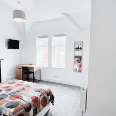 Large Room at The Burford Hideaway