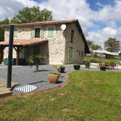 La Maison du Lac Lavaud