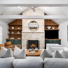 Fab Fred House stylish home with patio oasis