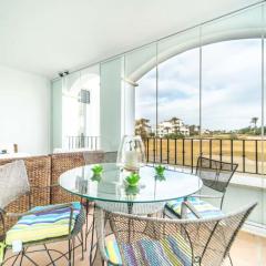 A Bright Apartment with Golf Views - MO214LT