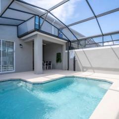 WonderFul 4Bd w Pool Close to Disney at StoreyLake 2669