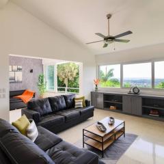 Casa Mango- Mountain & Sea Panoramic view - 3Bedrooms