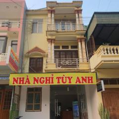 Tùy Anh Hostel