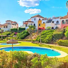 Las Lomas, Costa Esuri - By AC REAL