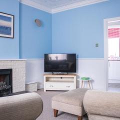 Beach House in Berwick Upon Tweed - 2 Double Bedrooms