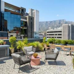 Hotel Apt, Wifi, Roof Deck, Central CBD, 247 Power