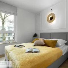 4 stars, New Luxury Butterfly & Bike Apartments, Gdynia Orłowo, 15 wyposażonych mieszkań, z oddzielną sypialnią, windą i płatnym parkingiem, wysoki standard SummerWinter, blisko molo Orlowo, drog rowerowych