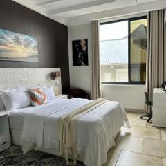 Serenity Suite With free Wi-Fi and Swimming pool