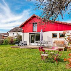 Lovely Home In tival-clairefontaine With Kitchen