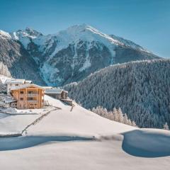 Spacious holiday home near ski-lift