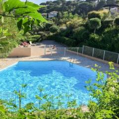 Appartement avec terrasse ensoleillée pour 6 personnes à Sainte-Maxime - FR-1-768-77