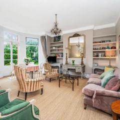 Pass the Keys Exquisite Flat - Ten minutes to Central London