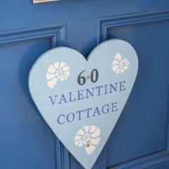 Holiday Cottage with Seafront Beach Hut, Lyme Regis, Dorset