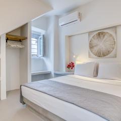 Sail in apt in the heart of Naousa