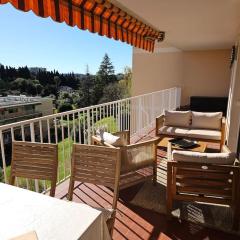 Hauteur d'Antibes 3 pièces vue mer et montagne Calanques