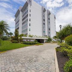 1125-605 Tranquility in Our High Rise Condo