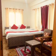 Ganga Cottage !! 1,2,3 bedrooms cottage available near mall road manali