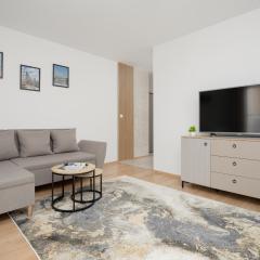 Stylish Apartment with Parking Warsaw Ursus by Rent like home