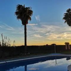 Espectacular residencial en 1a linea con piscina