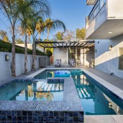 Walefield by AvantStay Mid-Wilshire Home Pool